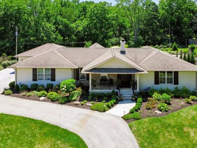 House for sale in Zionsville, Indiana