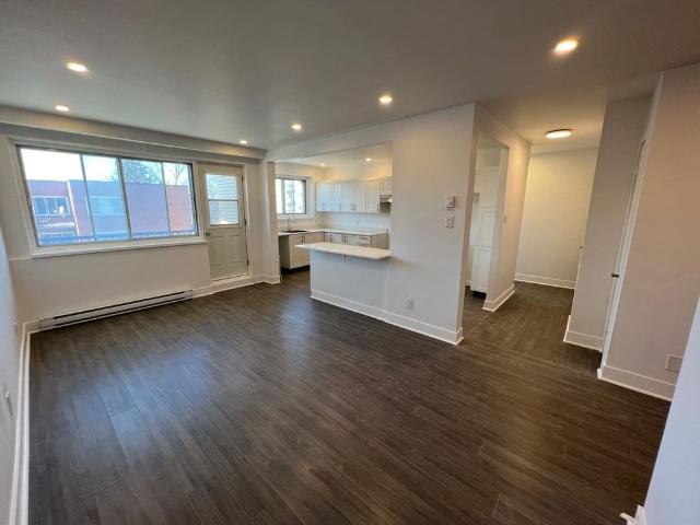 Apartment for rent in Côte-des-Neiges–Notre-Dame-de-Grâce, Montréal