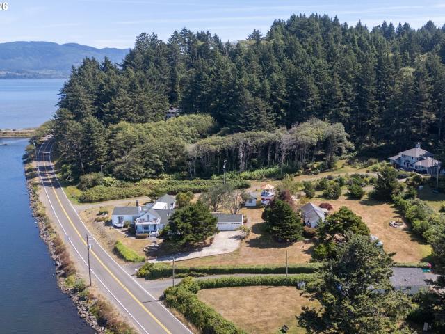 House for sale in Oregonia