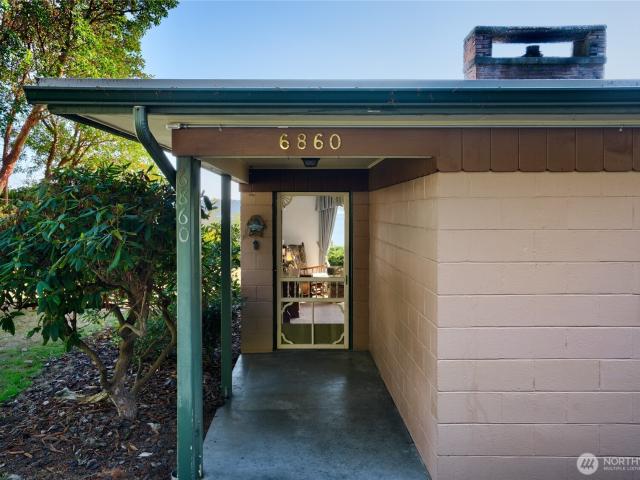 House for sale in Anacortes, Washington