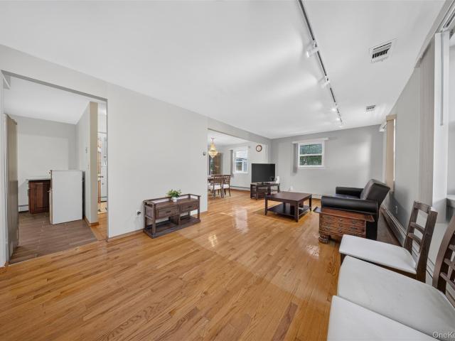Condo for sale in Queens, Arverne