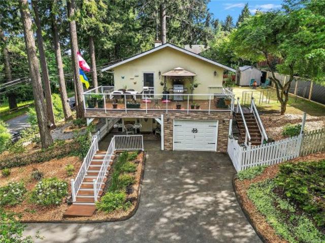 House for sale in Brentwood Bay, British Columbia