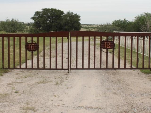 House for sale in Cochise County, Arizona