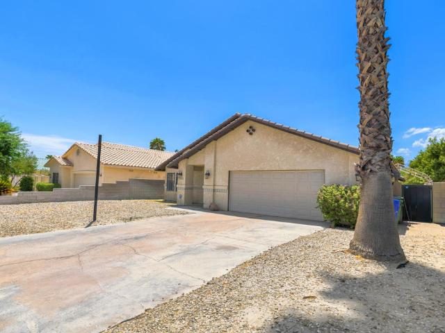 House for sale in Cathedral City, California