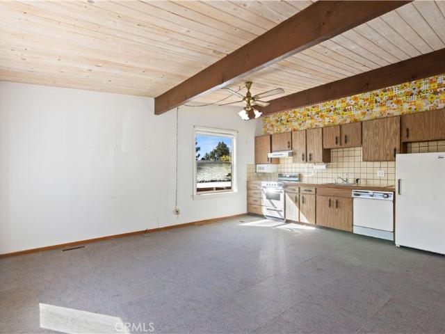 House for sale in Nice, Lake County