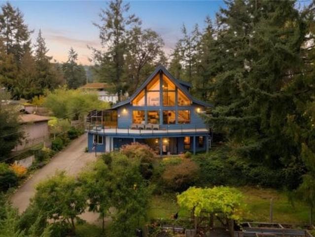 Property for sale in Lantzville, British Columbia