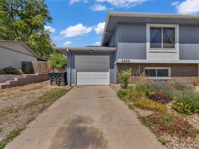 House for sale in Arvada, Colorado