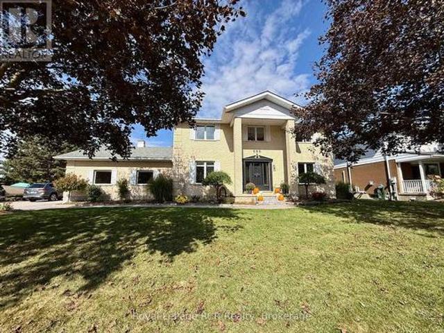 House for sale in Hanover, Southwestern Ontario