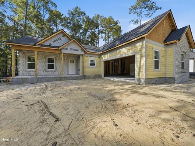 House for sale in Bolivia, North Carolina