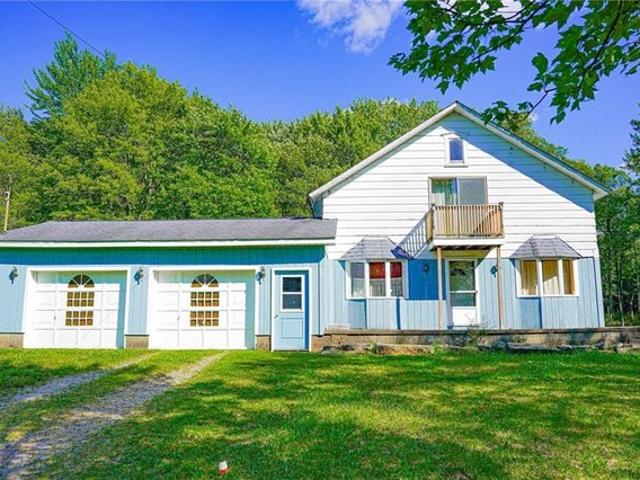 House for sale in Harrisville, Pennsylvania