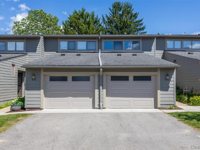 Condo for sale in Ann Arbor, Michigan