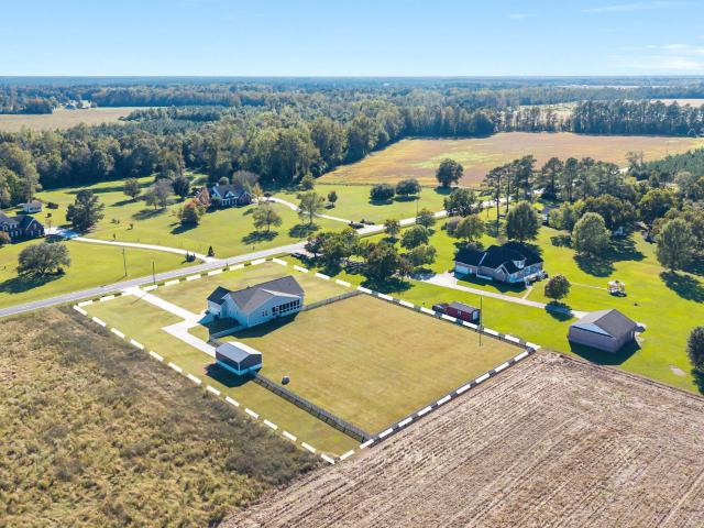 House for sale in Burgaw, Pender County