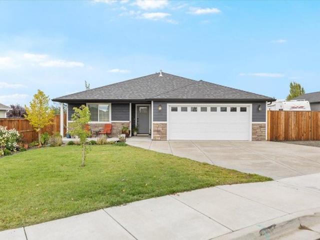 House for sale in Oregonia