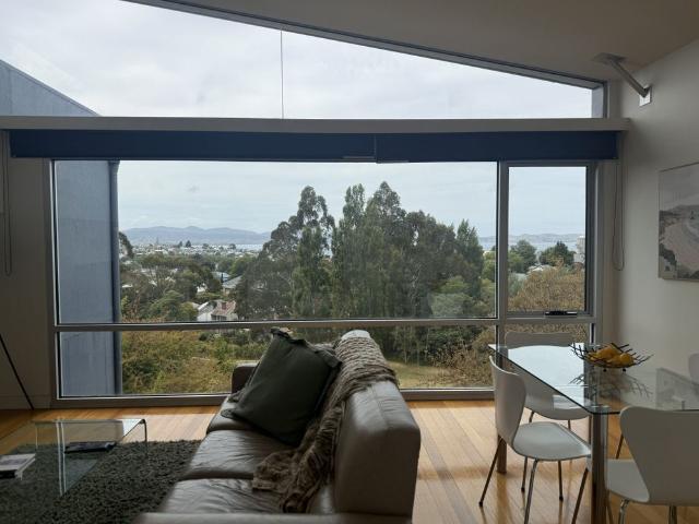 Townhouse for rent in Hobart, Tasmania