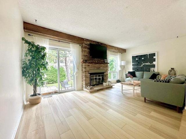 Townhouse for rent in Mulhurst Bay, Ontario