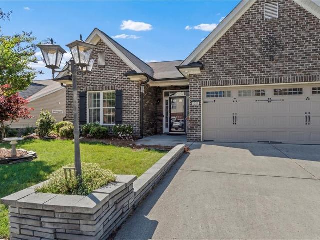 Townhouse for sale in Clemmons, North Carolina