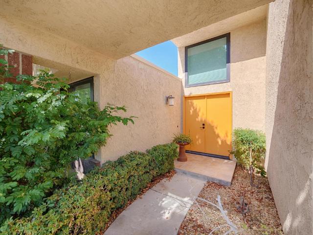 Condo for sale in Cathedral City, California