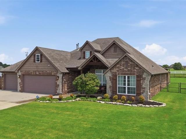 House for sale in Broken Arrow, Oklahoma