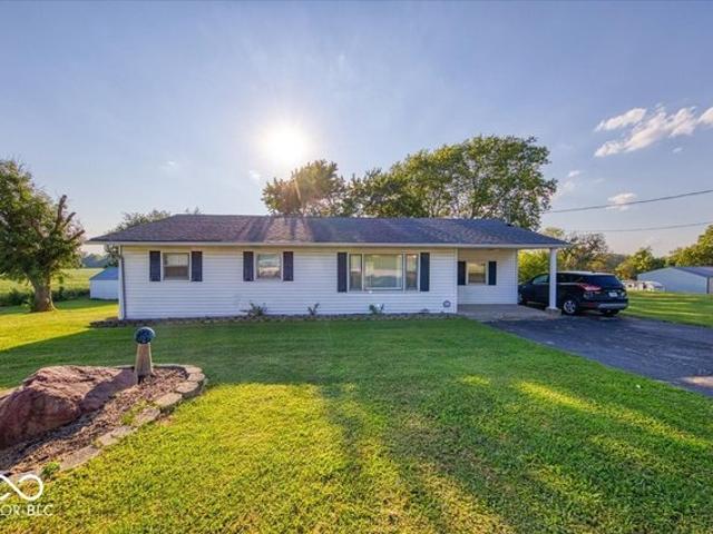 House for sale in Edinburgh, Indiana
