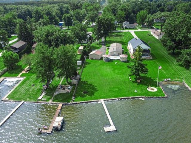 House for sale in Knox, Indiana