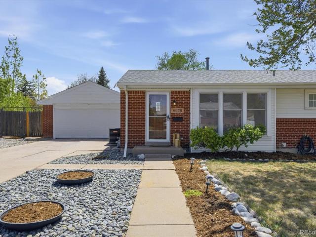 House for sale in Arapahoe, Colorado
