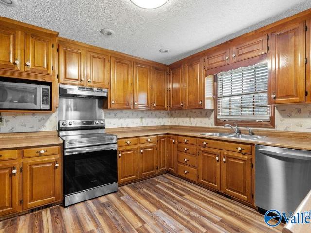 House for sale in New Hope, Alabama