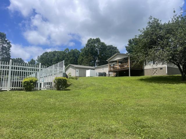 House for sale in Riceville