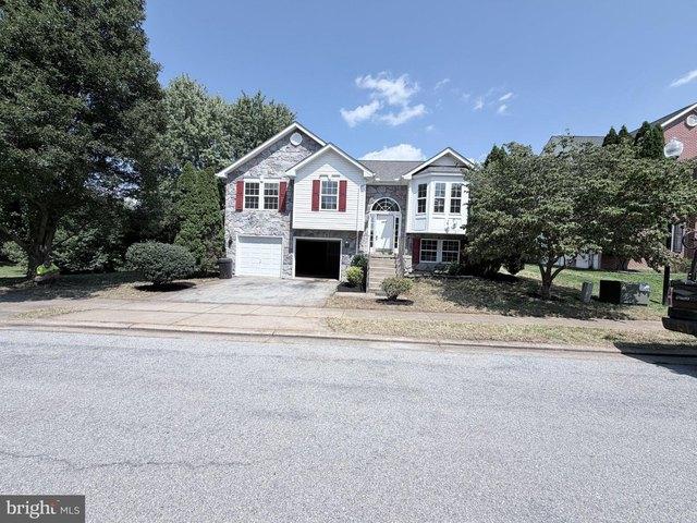 House for sale in Charles Town, West Virginia