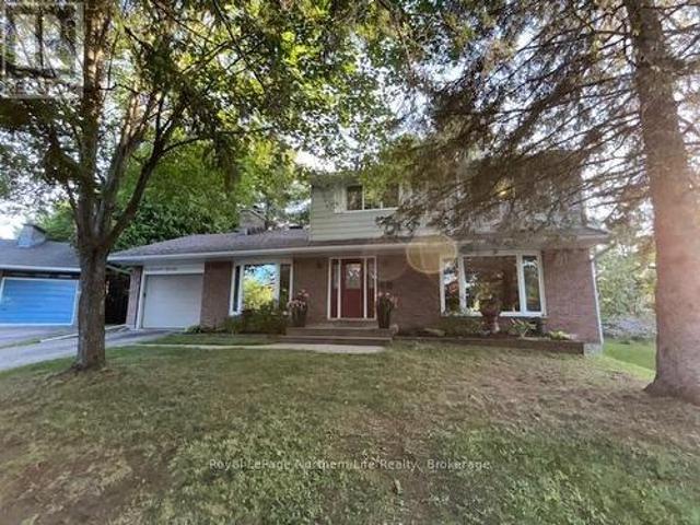 House for sale in North Bay, Ontario