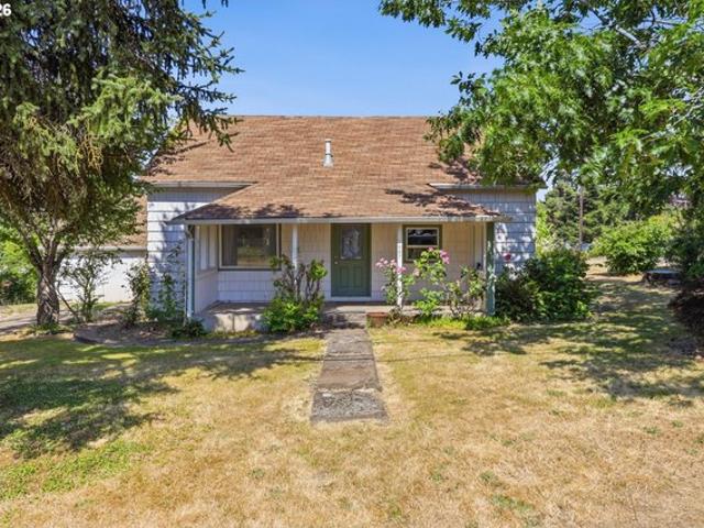 House for sale in Oregonia