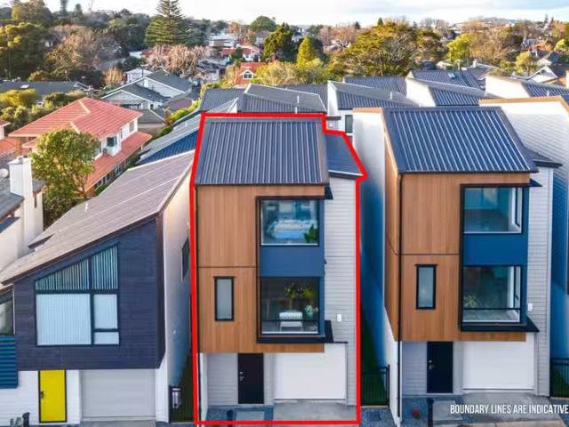 House for sale in Balmoral
