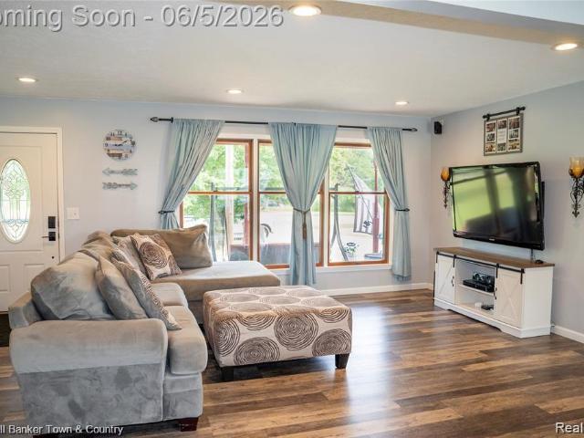 House for sale in Marion Township, Howell