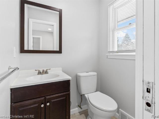 Property for rent in West Bloomfield, Michigan