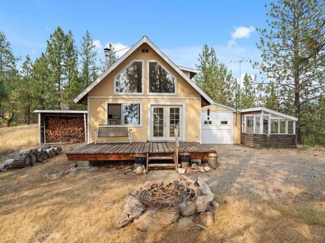 House for sale in Tumtum, Washington