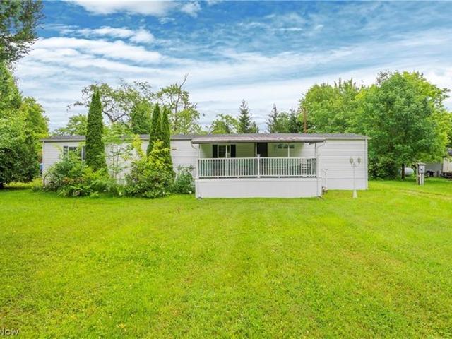 House for sale in Andover, Ohio