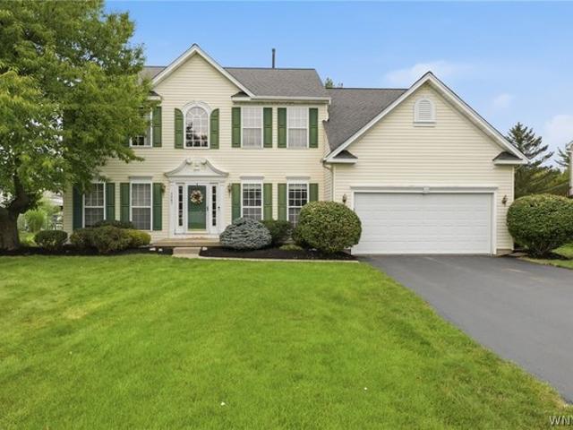 House for sale in Niagara, New York