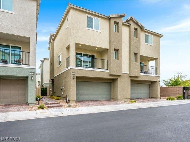 Townhouse for sale in Las Vegas, Nevada