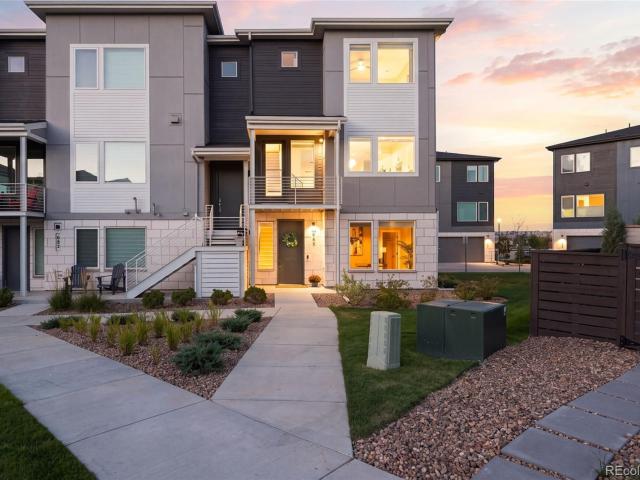 Townhouse for sale in Colorado