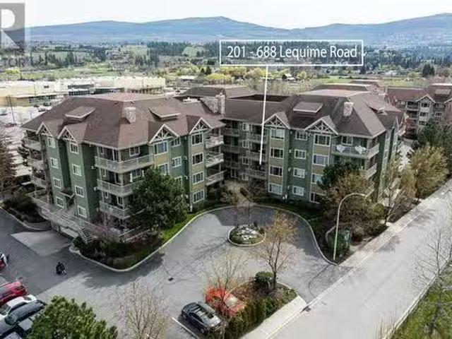 Condo for sale in Winfield, British Columbia
