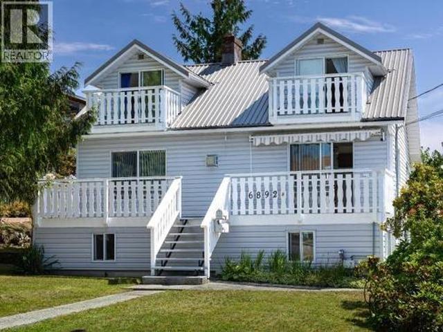 House for sale in Powell River, British Columbia