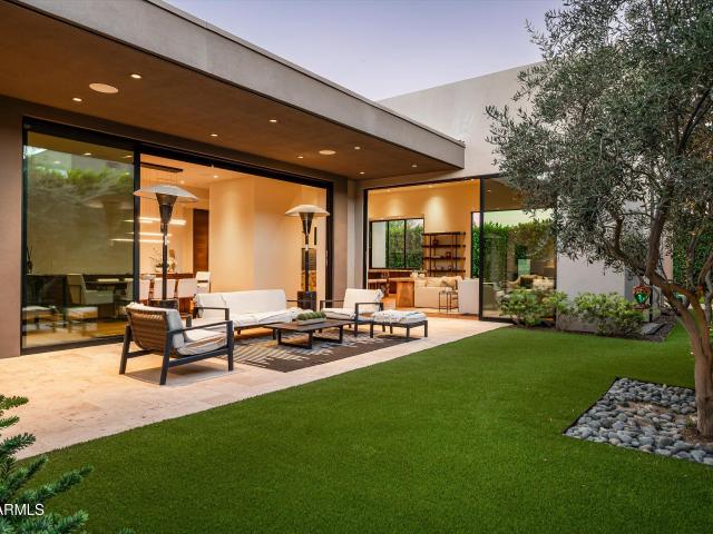 House for sale in Paradise Valley, Arizona
