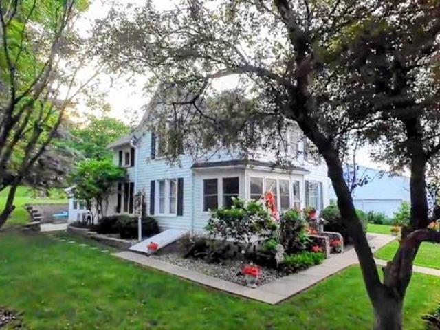Farm for sale in Atlantic, Iowa