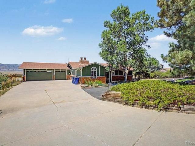 House for sale in Arapahoe, Colorado