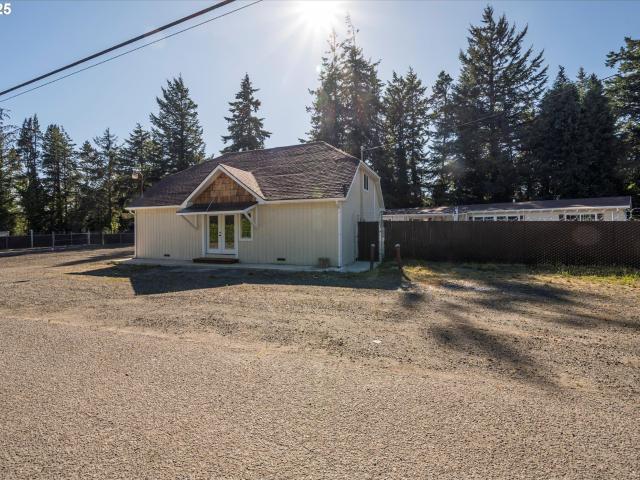 House for sale in North Bend