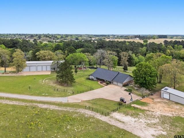 Farm for sale in Grapeland, Houston County
