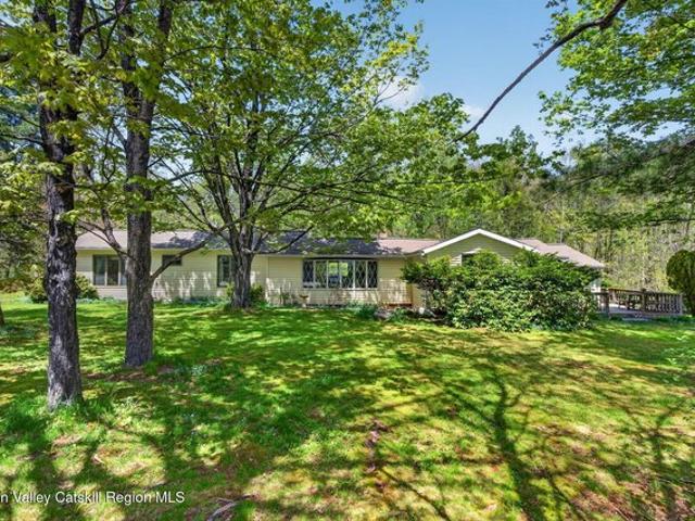 House for sale in Cornwallville, New York