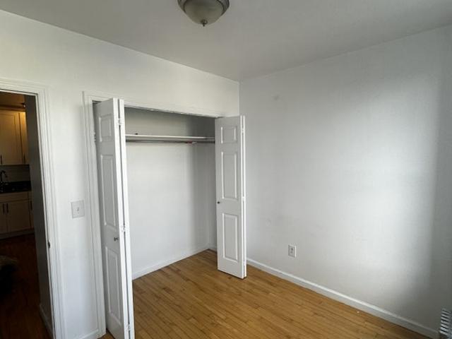 Room for rent in Arverne, New York