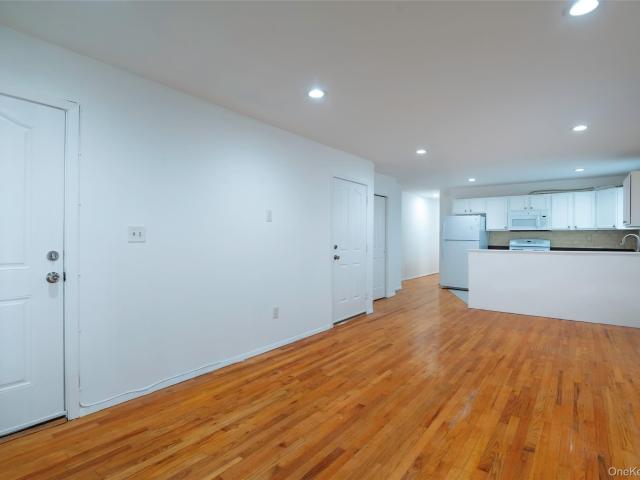 Property for rent in Queens, Arverne