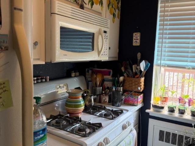 Condo for sale in Bloomfield, New Jersey