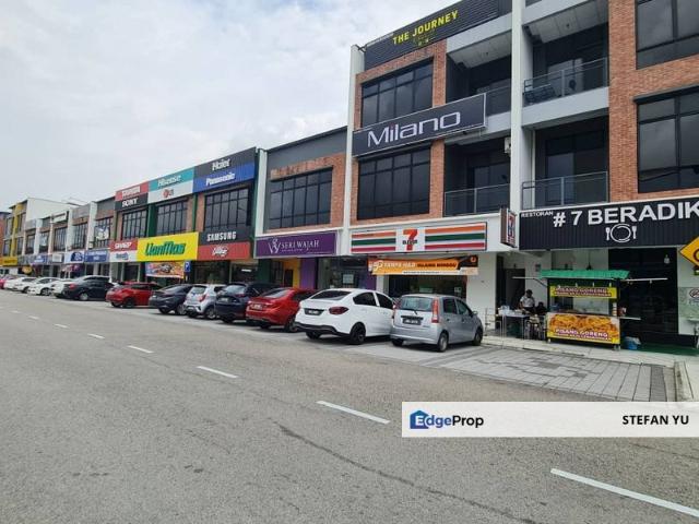 Shop for sale in Bukit Ledang, Johor